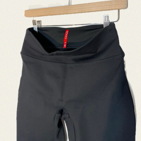 SPANX Ponte Leggings - Picture 9 of 9